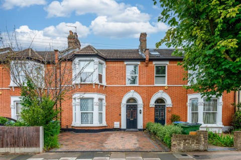 View Full Details for Greenvale Road, London, SE9