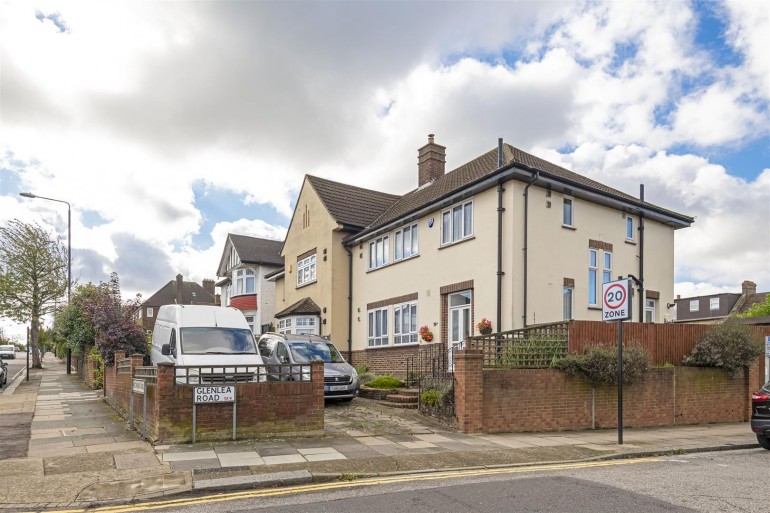 Westmount Road, Eltham, SE9